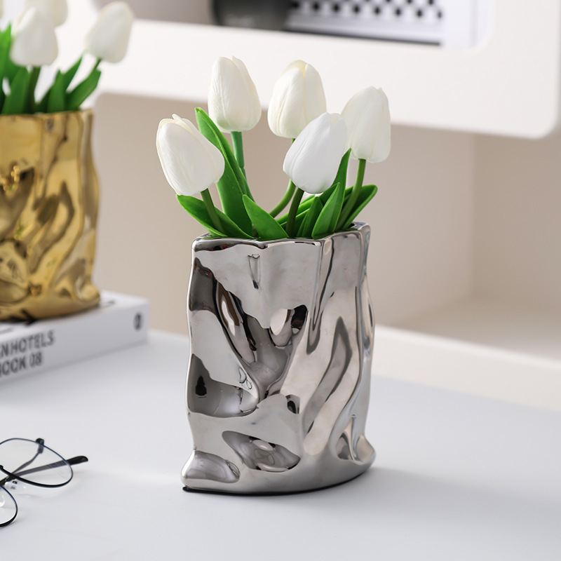 花の配置のための北欧のセラミック不規則な花瓶、シンプルでモダ - Home Office Form のレビューと価格