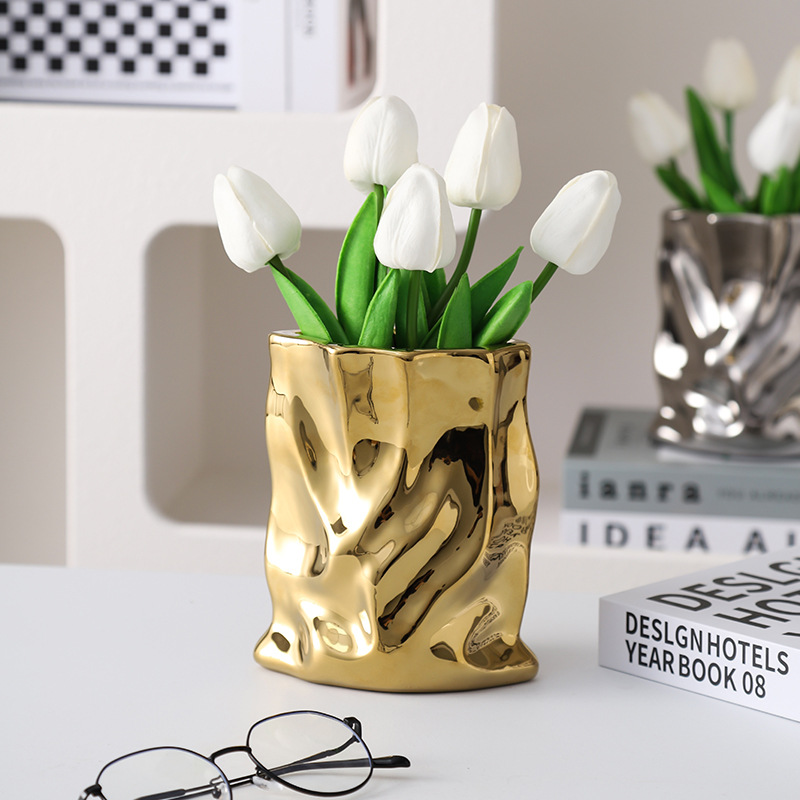 花の配置のための北欧のセラミック不規則な花瓶、シンプルでモダ - Home Office Form のレビューと価格